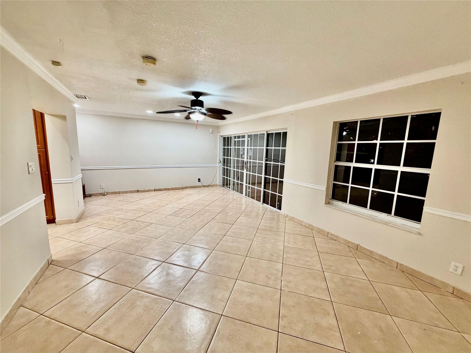 5171 NW 87th Terrace, Lauderhill, FL 33351 Photo