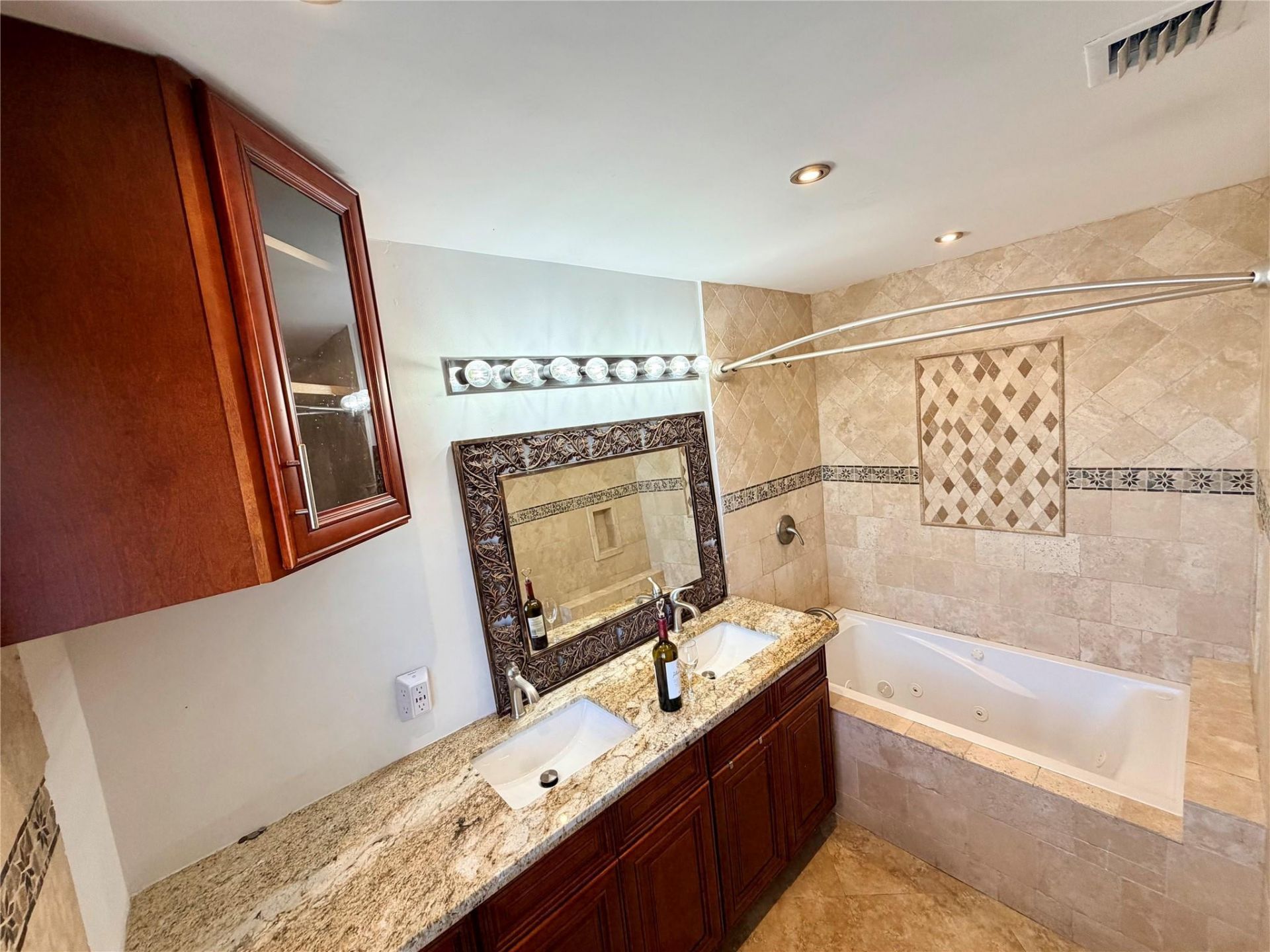 5171 NW 87th Terrace, Lauderhill, FL 33351 Photo