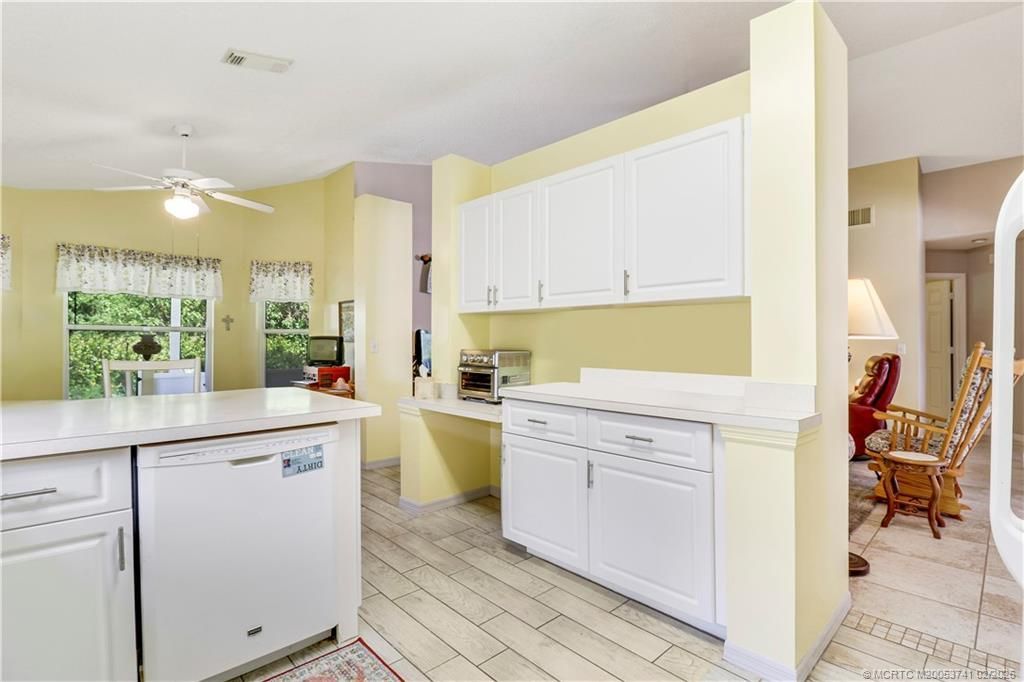 6018 Travelers Way, Fort Pierce, FL 34982 Photo