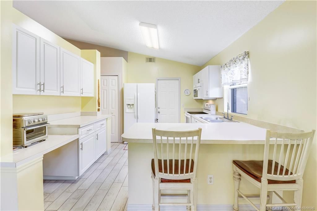 6018 Travelers Way, Fort Pierce, FL 34982 Photo