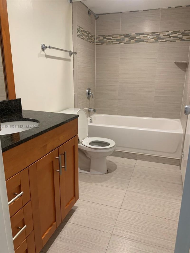 13499 Biscayne Blvd, Unit 710, North Miami, FL 33181 Photo