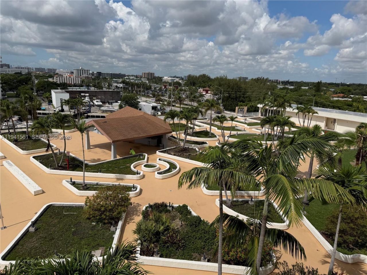 13499 Biscayne Blvd, Unit 710, North Miami, FL 33181 Photo