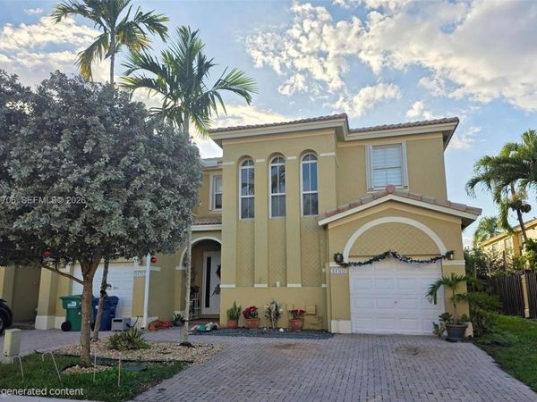 11702 SW 137th Pl , Miami, FL 33186