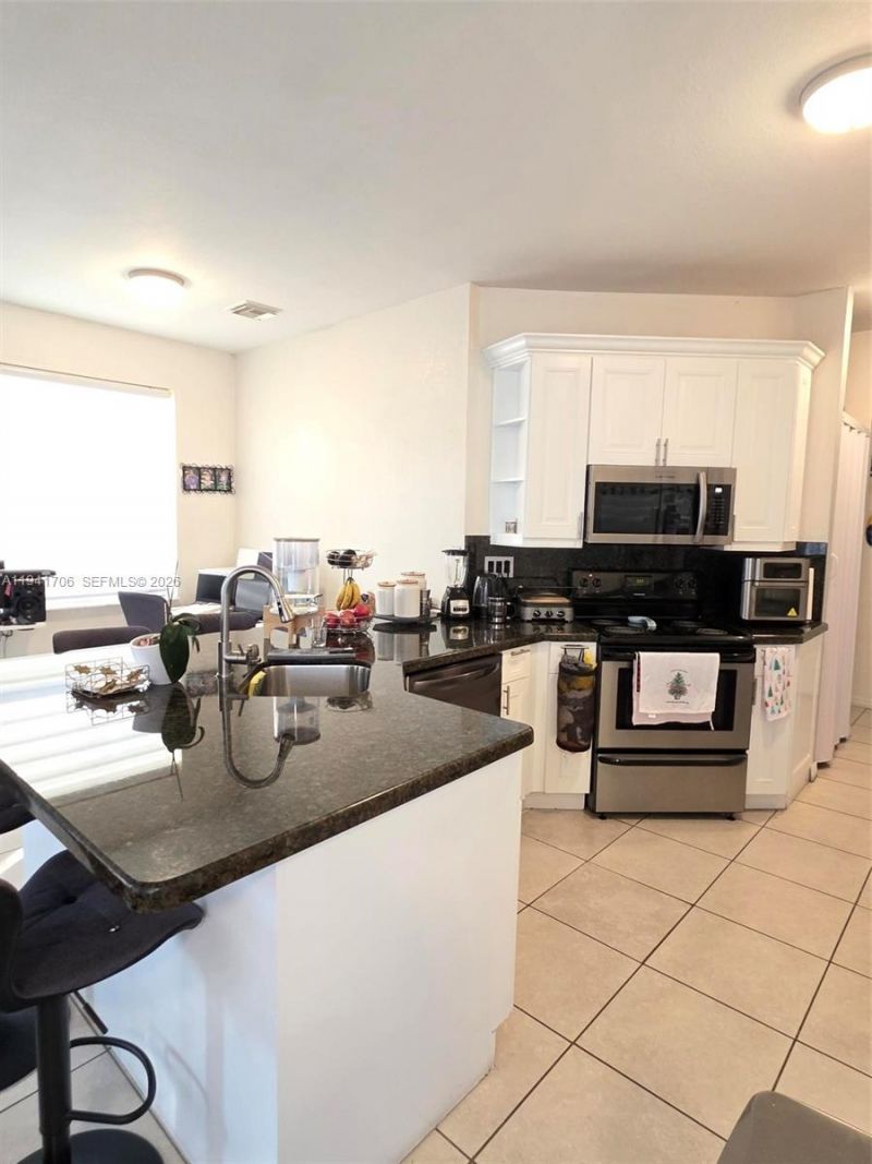 11702 SW 137th Pl , Miami, FL 33186 Photo