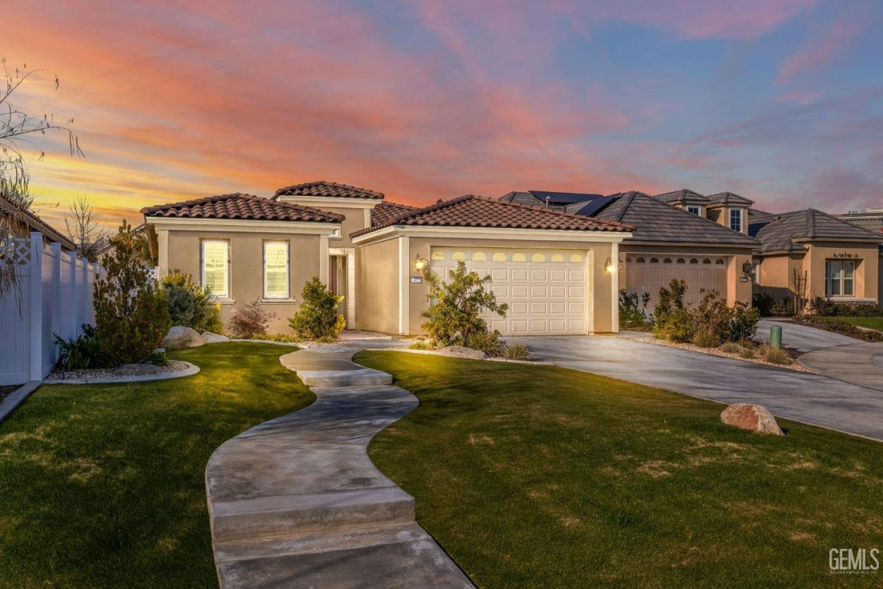 14024 Boon Way, Bakersfield, CA 93311 Main Photo