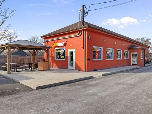 99 Ohio River Blvd, Leetsdale, PA 15056