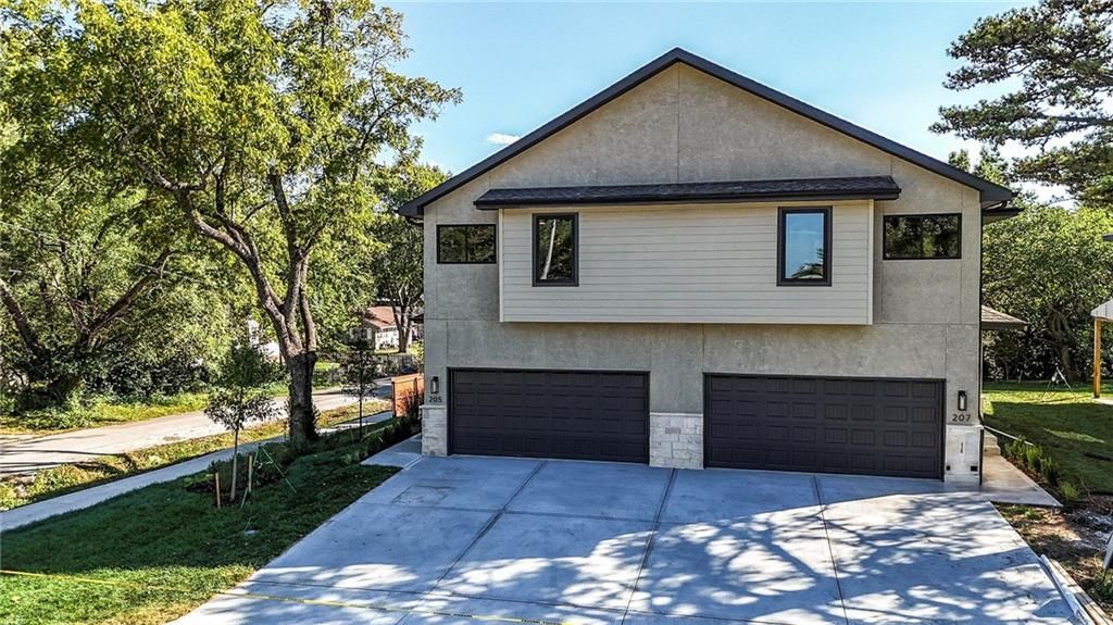 211-213 NW Orchard Court, Lees Summit, MO 64063 Main Photo