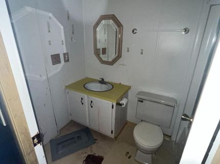 Please Call For Address, Outside California, CA 97502 Photo