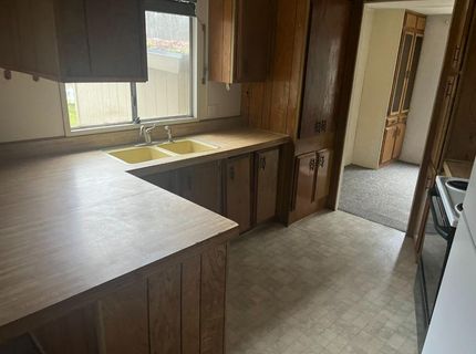 Please Call For Address, Outside California, CA 97502 Photo