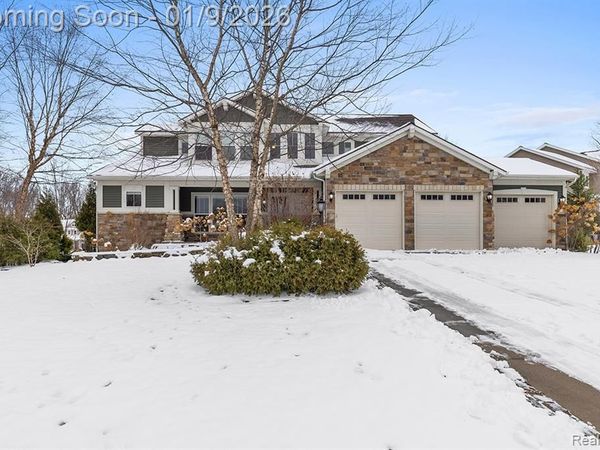 3580 Westhampton Court NE, Grand Rapids Twp, MI 49546