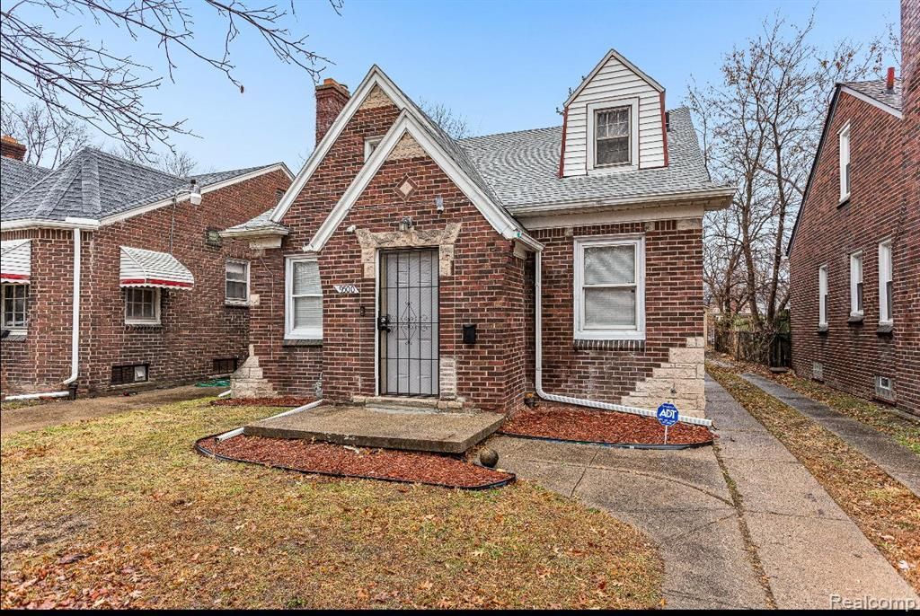 9500 Lakepointe Street, Detroit, MI 48224 Main Photo