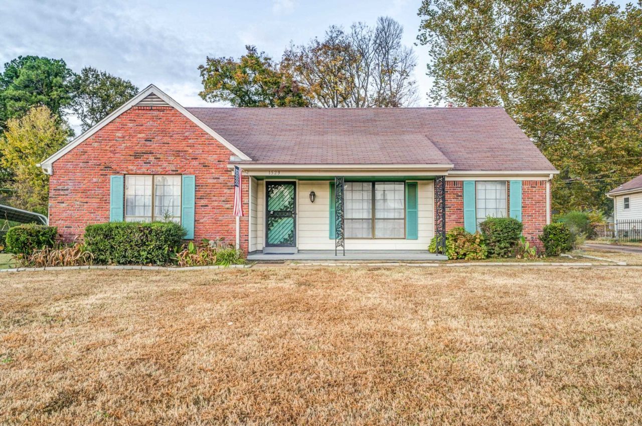 1529 Pinecrest Dr, Memphis, TN 38111 Main Photo