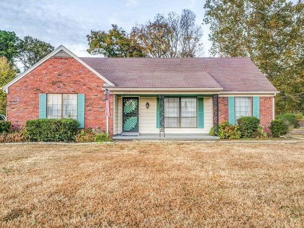 1529 PINECREST DR, Memphis, TN 38111