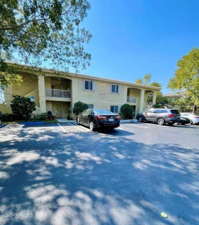 8496 NW 40th Street, Coral Springs, FL 33065 Photo