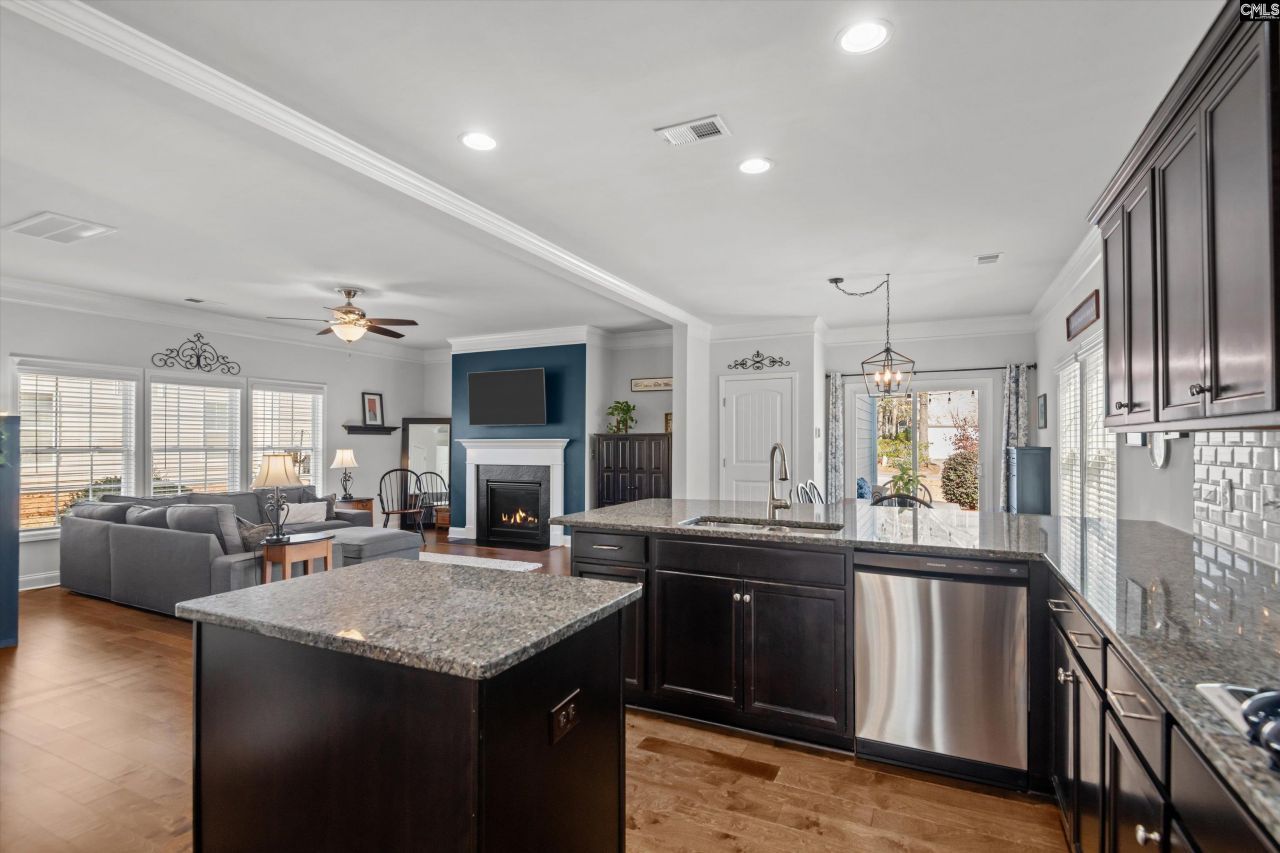 288 Links Crossing Drive Photo 15