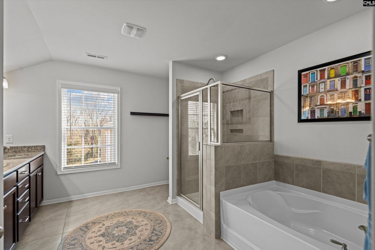 288 Links Crossing Drive Photo 26