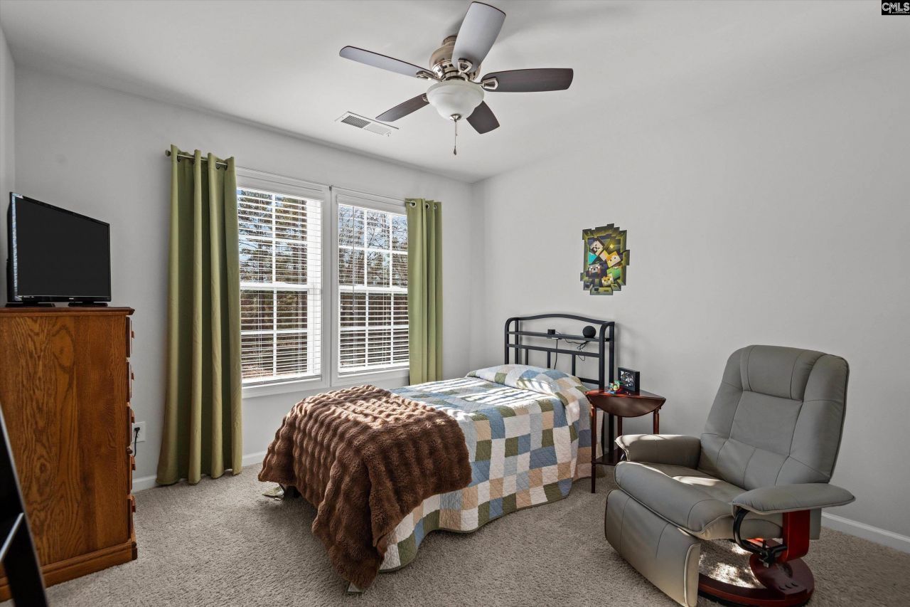 288 Links Crossing Drive Photo 34