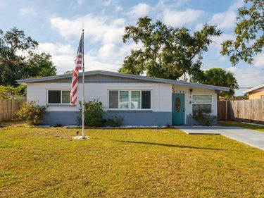 9122 94TH STREET, SEMINOLE, FL 33777