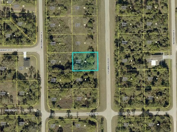 148 COLUMBUS BOULEVARD S, LEHIGH ACRES, FL 33974