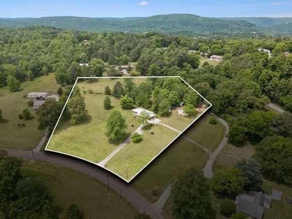 1484 Blythe Ferry Road, Dayton, TN 37321