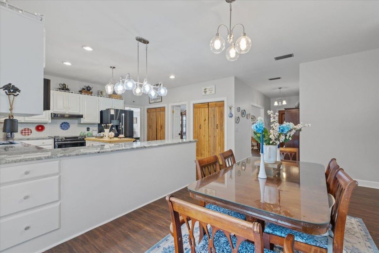 200 N Cheryl Drive, Perry, FL 32347 Photo