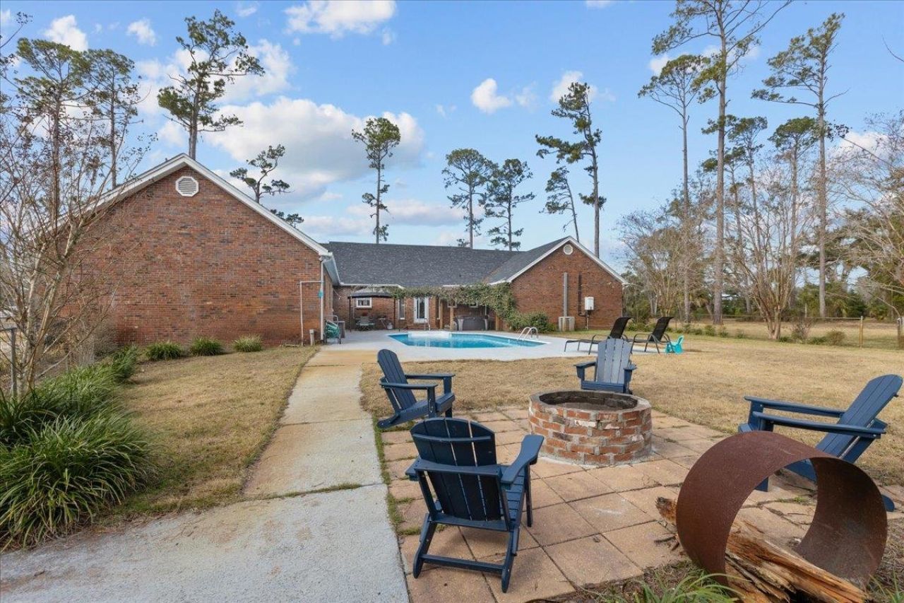 200 N Cheryl Drive, Perry, FL 32347 Photo