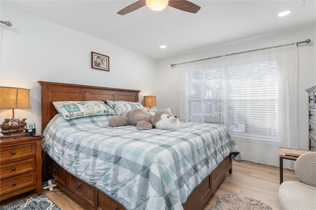 2306 NE 34th St , Cape Coral, FL 33909 Photo