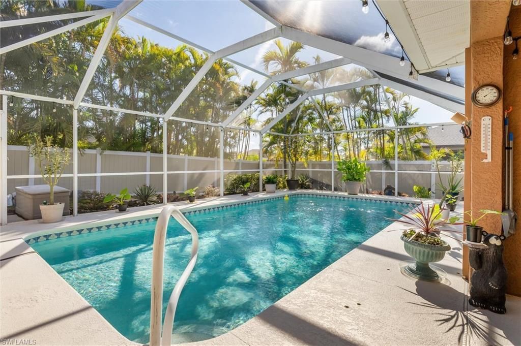 2306 NE 34th St , Cape Coral, FL 33909 Photo