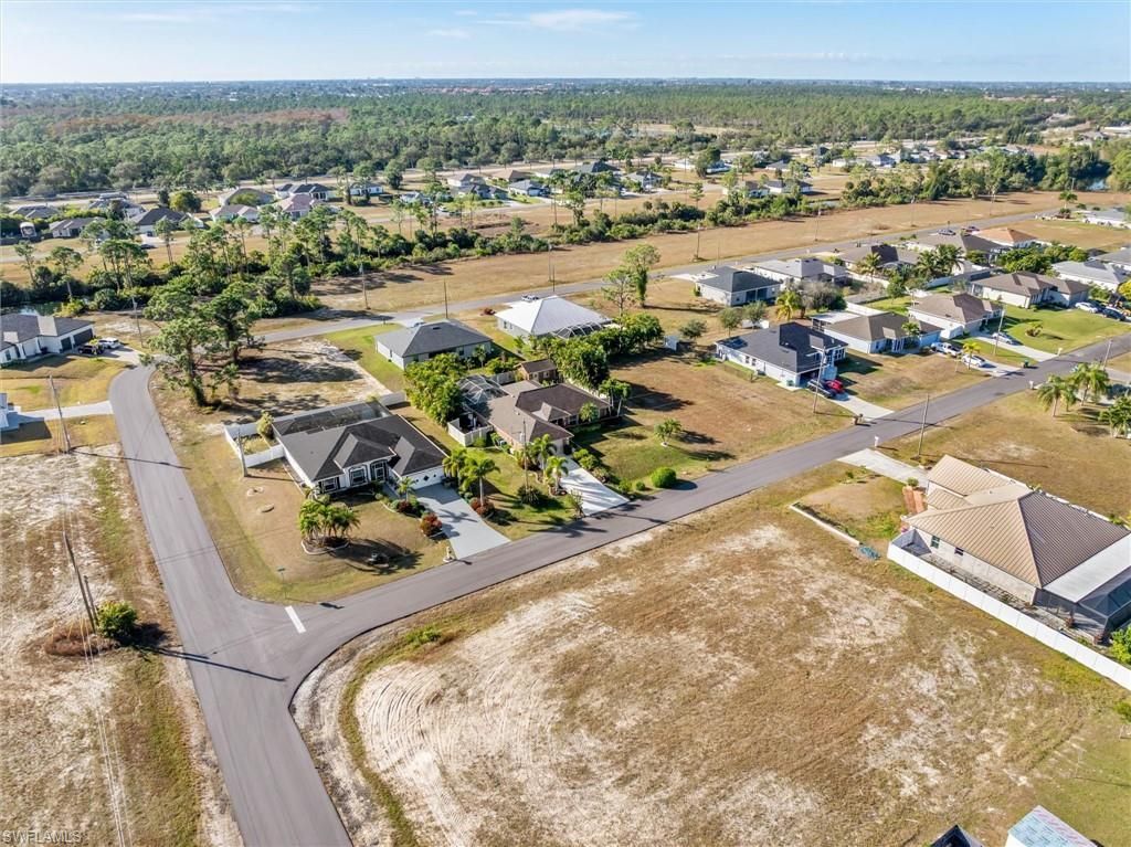 2306 NE 34th St , Cape Coral, FL 33909 Photo