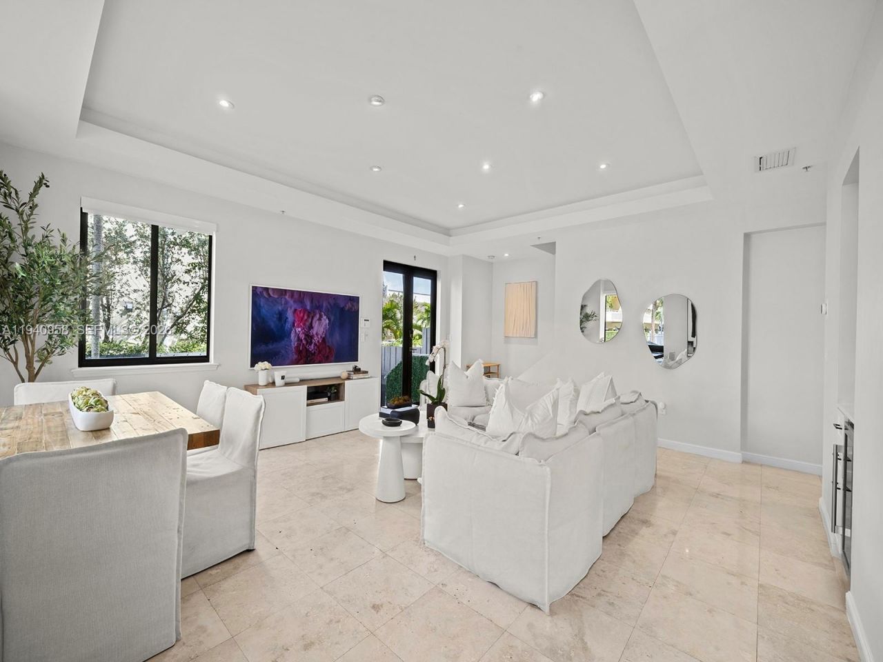 5864 SW 74th Ter, Unit G, South Miami, FL 33143 Photo