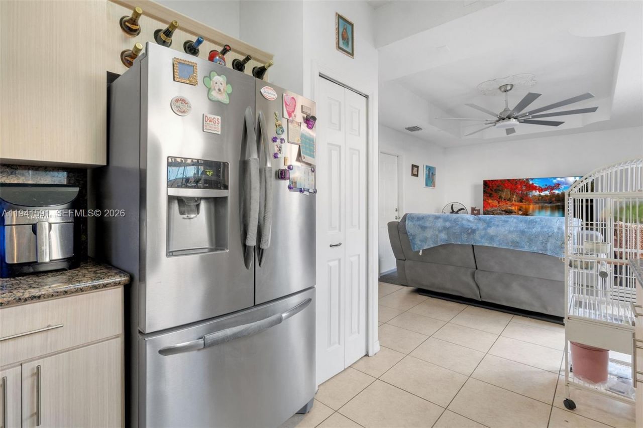 8423 NW 138th Ter, Unit 2804, Miami Lakes, FL 33016 Photo