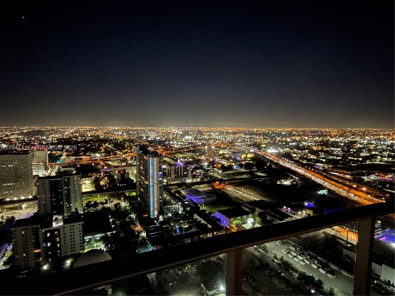 851 NE 1st Ave, Unit 3606, Miami, FL 33132 Photo