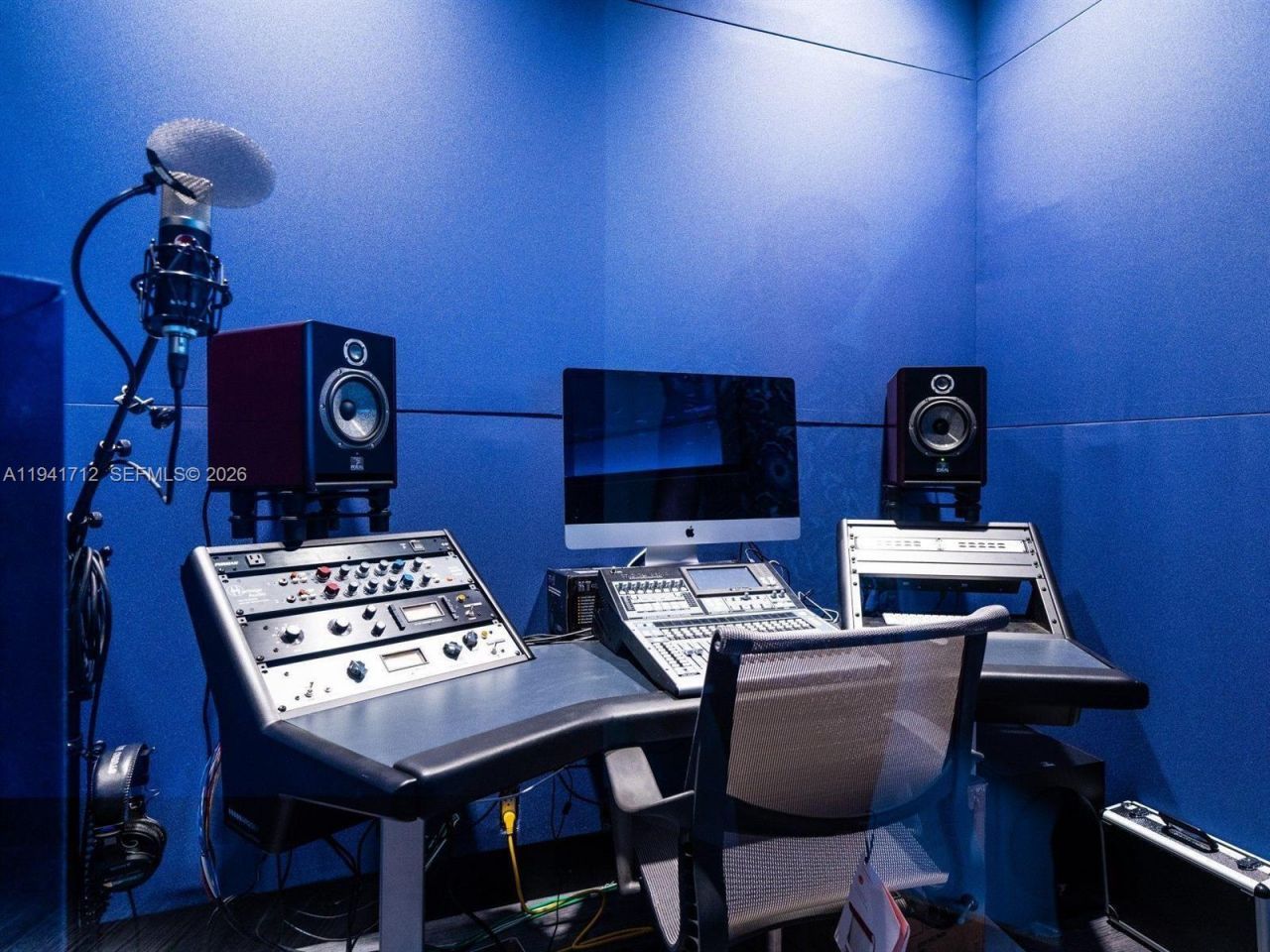 851 NE 1st Ave, Unit 3606, Miami, FL 33132 Photo