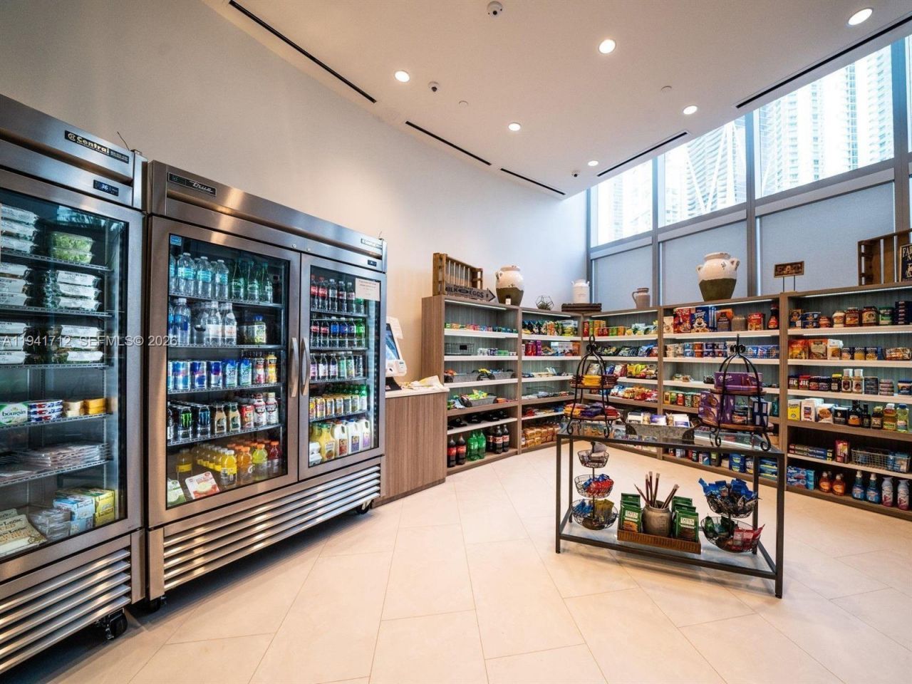 851 NE 1st Ave, Unit 3606, Miami, FL 33132 Photo