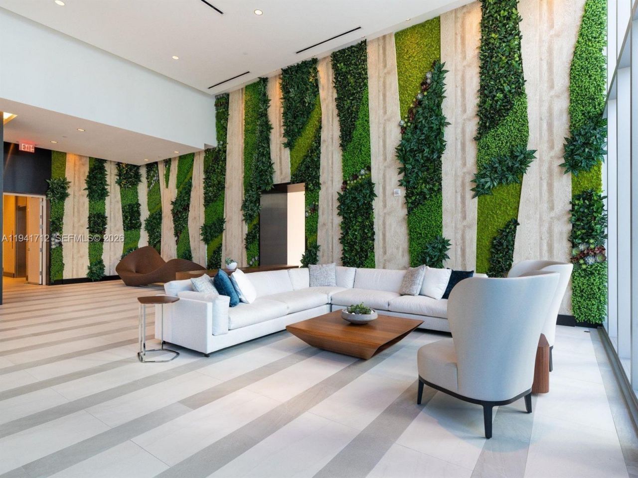 851 NE 1st Ave, Unit 3606, Miami, FL 33132 Photo