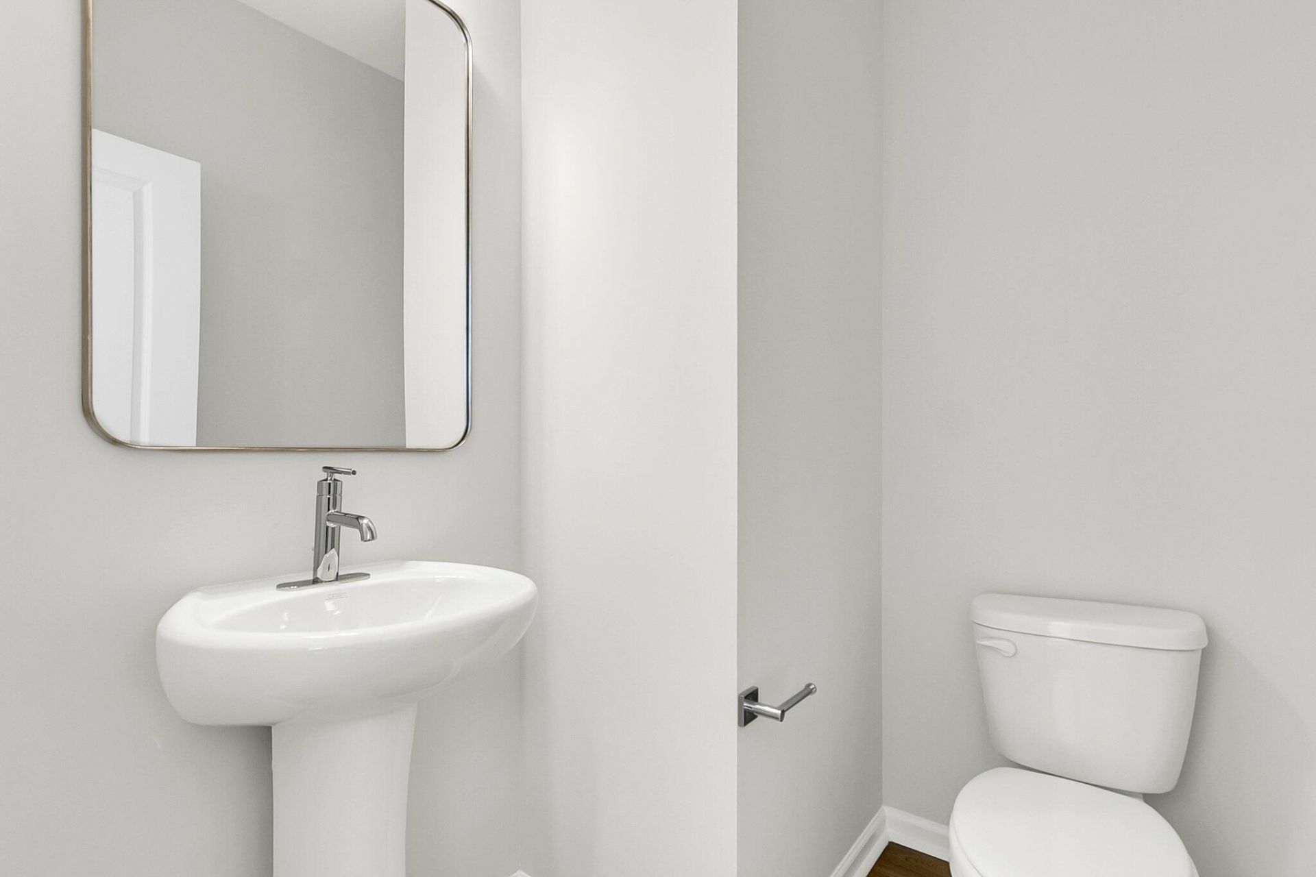 804 Abbey Gardens Lane Photo 10