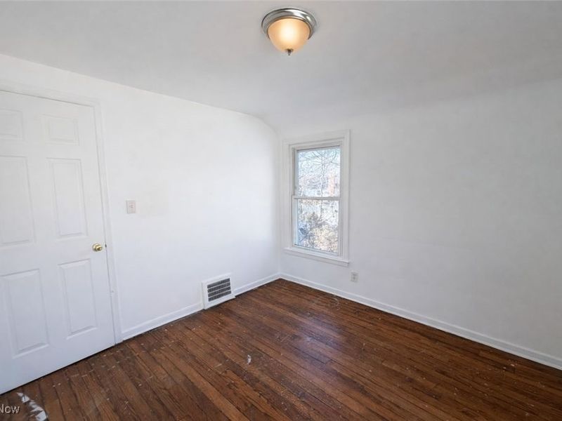 25161 Euclid Avenue, Euclid, OH 44117 Photo 10