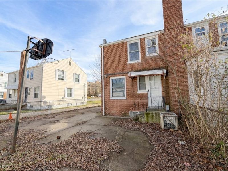 25161 Euclid Avenue, Euclid, OH 44117 Photo 4