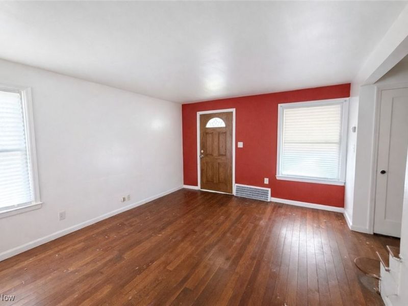 25161 Euclid Avenue, Euclid, OH 44117 Photo 6