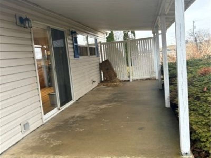 8672 Ridgeview Road, Chandlersville, OH 43727 Photo 2