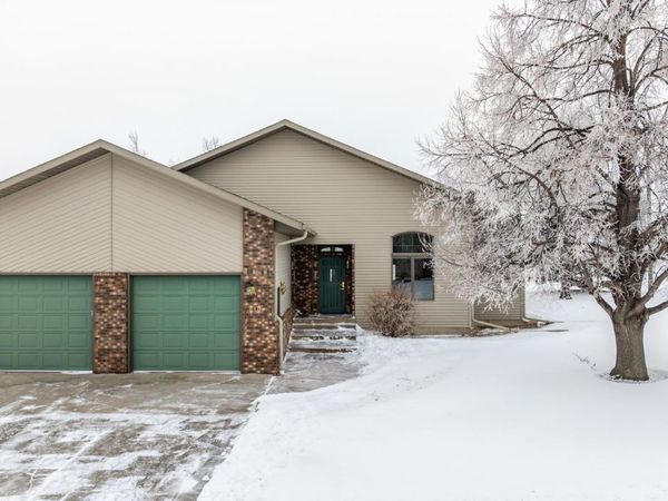 610 6th Street, Page, ND 58064