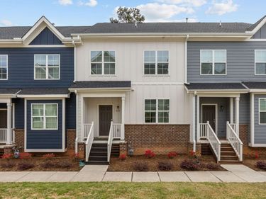 820 Laurel Gate Drive, Wake Forest, NC 27587