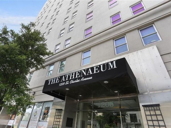 1205 ST CHARLES Avenue, Unit 1105, New Orleans, LA 70130