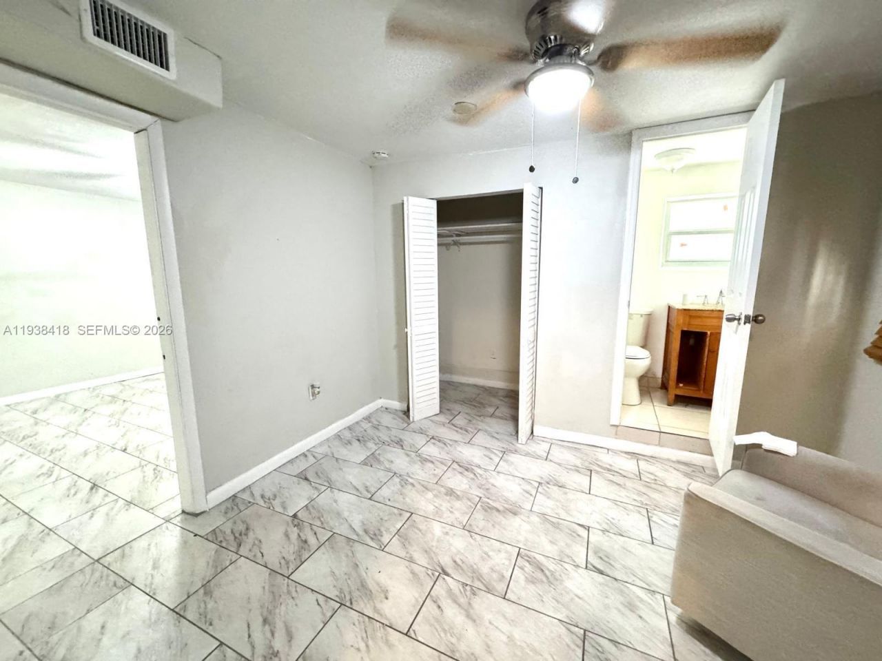 465 NE 157th Ter, Unit 2, Miami, FL 33162 Photo