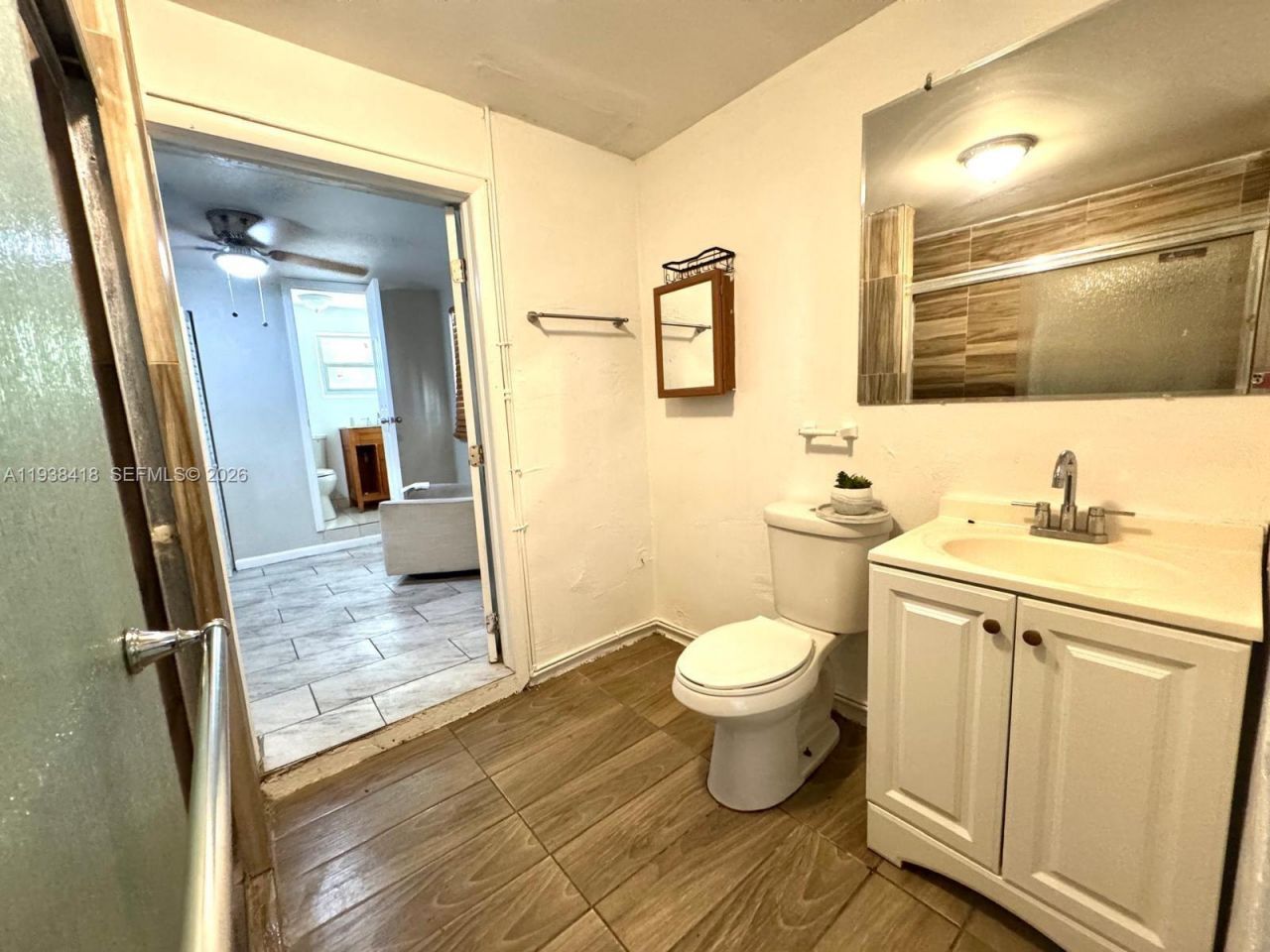 465 NE 157th Ter, Unit 2, Miami, FL 33162 Photo