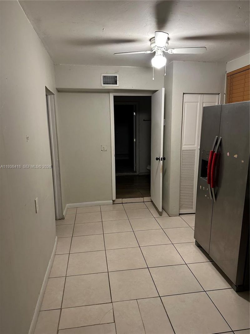 465 NE 157th Ter, Unit 2, Miami, FL 33162 Photo