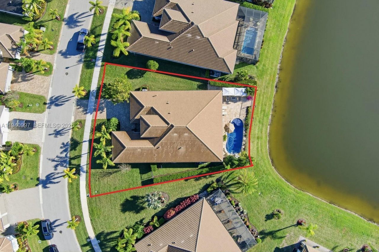 11698 SW Coronado Springs Dr , Port Saint Lucie, FL 34987 Photo