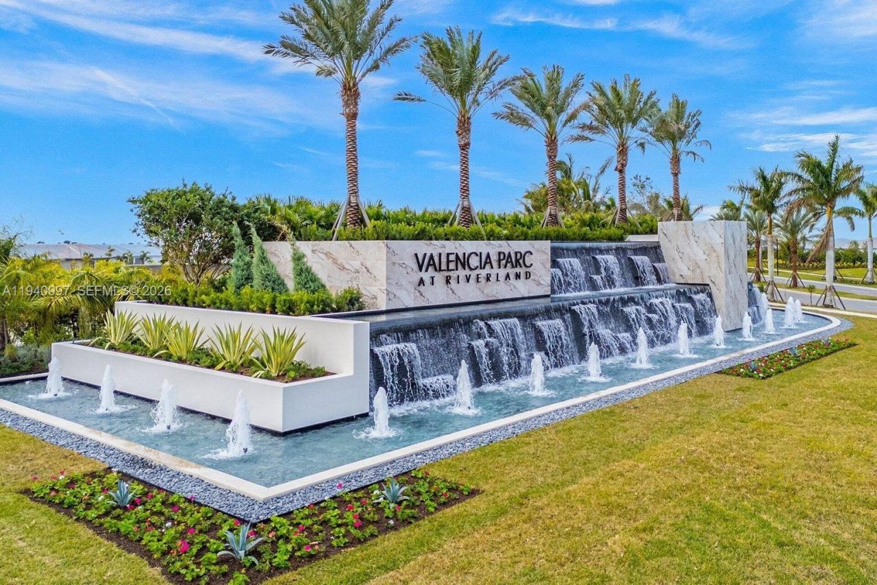 11698 SW Coronado Springs Dr , Port Saint Lucie, FL 34987 Photo