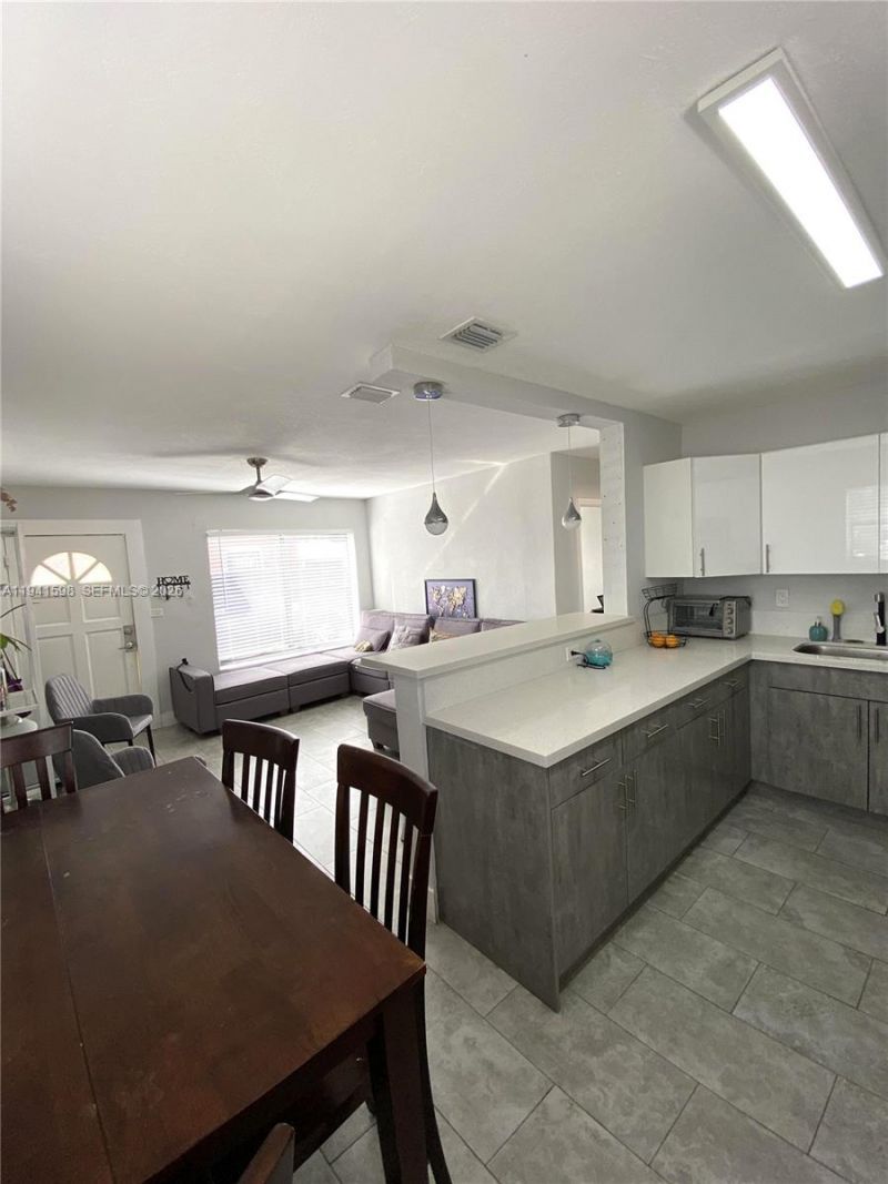 Please Call For Address, Hollywood, FL 33024 Photo