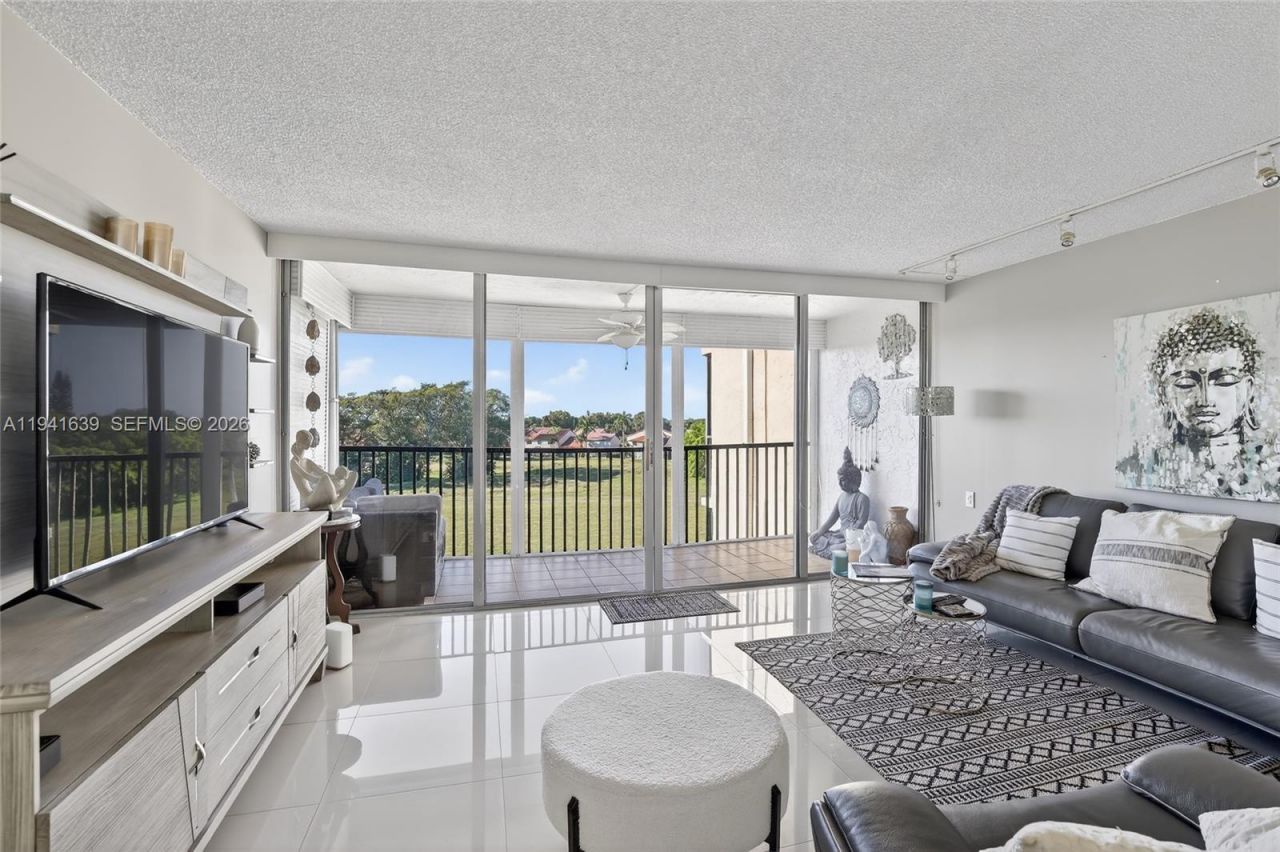 3671 Environ Blvd , Unit 564, Lauderhill, FL 33319 Photo